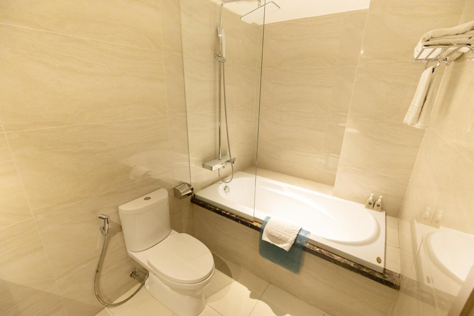 8B Hotel & Spa Ho Chi Minh City Exterior photo
